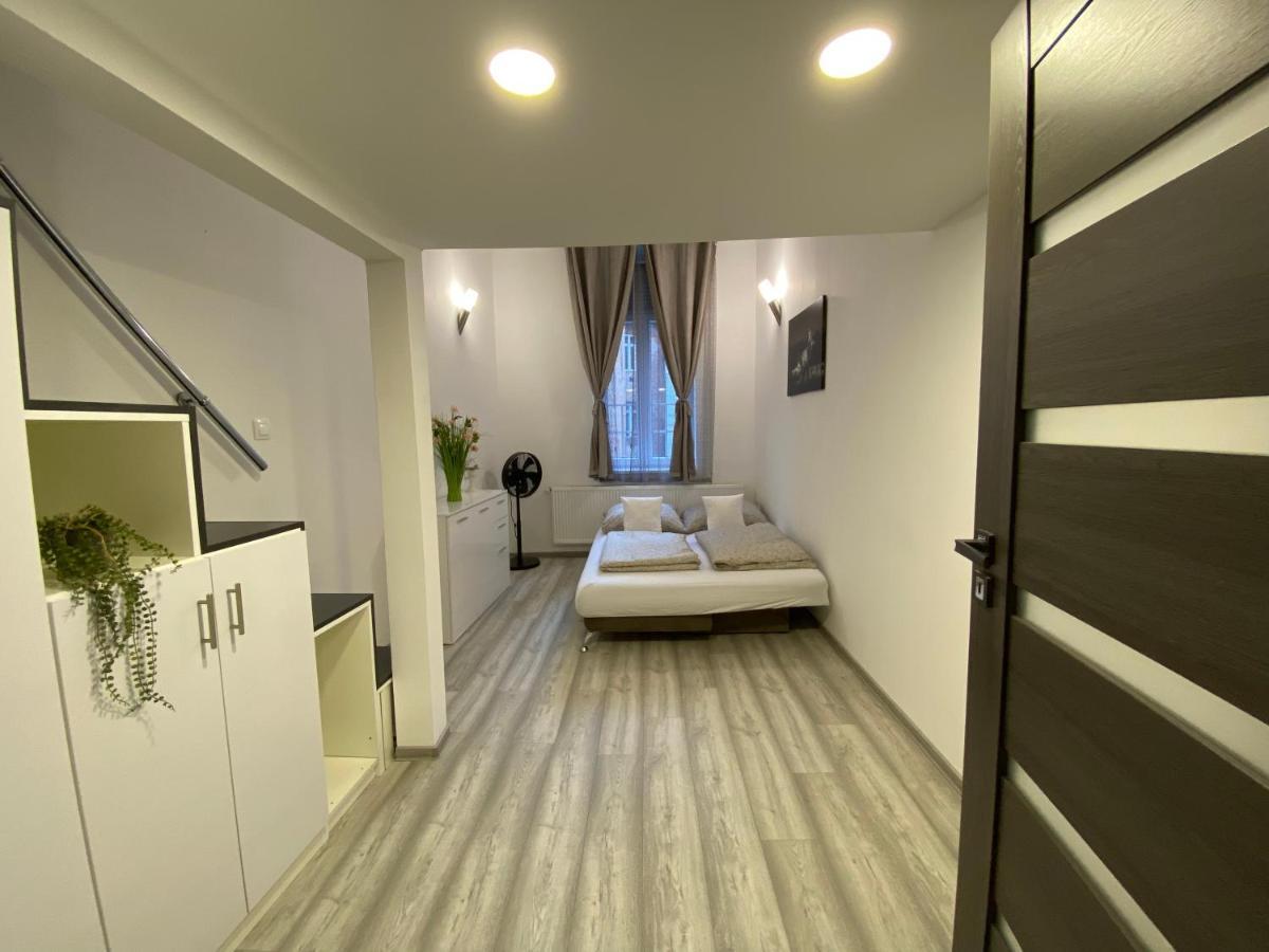 Belvarosi Apartman 3 Miskolc Luaran gambar